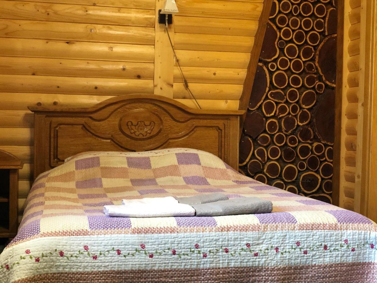 U Yaroslava Hotel Yaremtche Extérieur photo